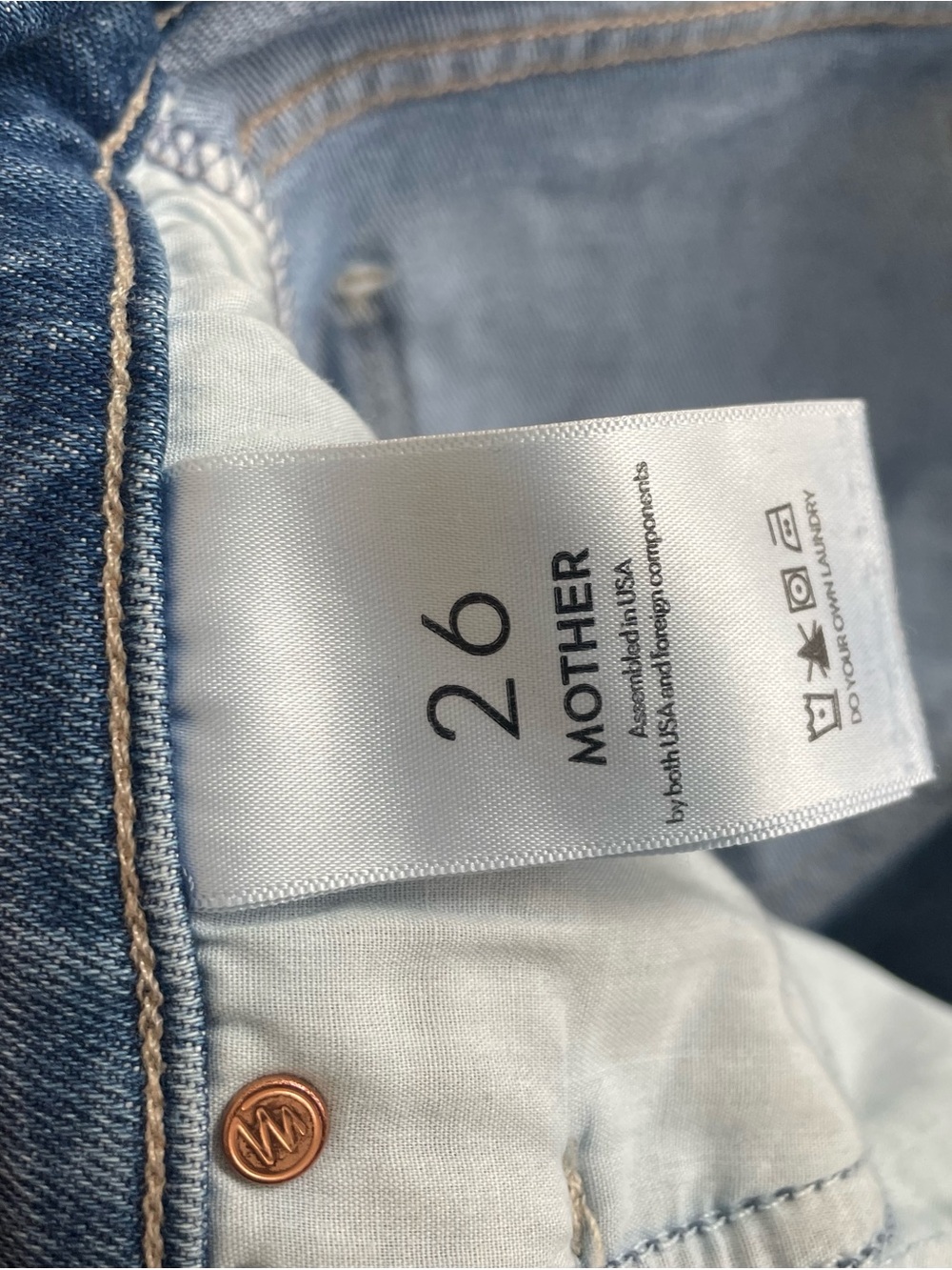 MOTHER Mid Rise Dazzler Ankle Fray Jeans - Blue - Picture 5 of 6